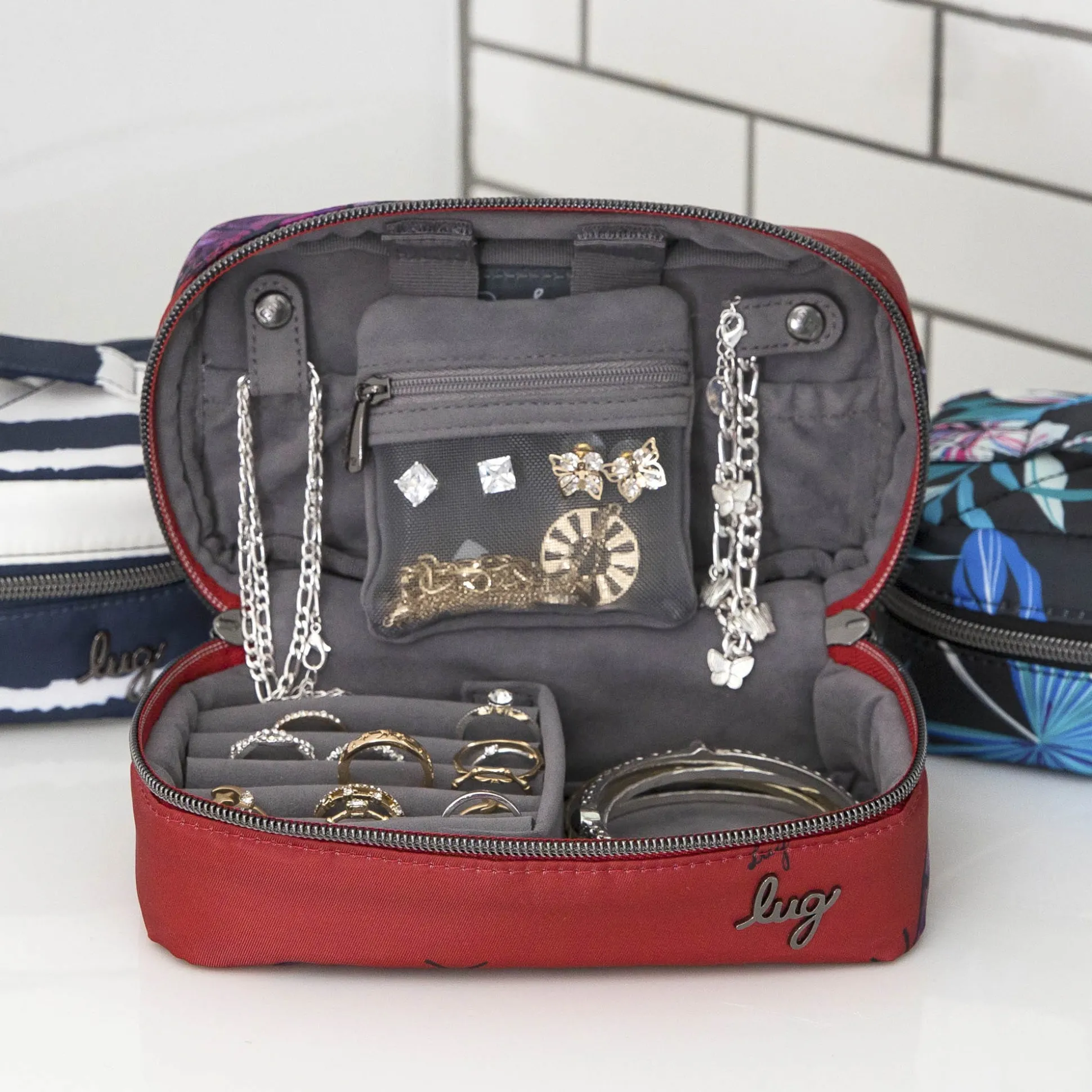 Swizzle Jewelry Case